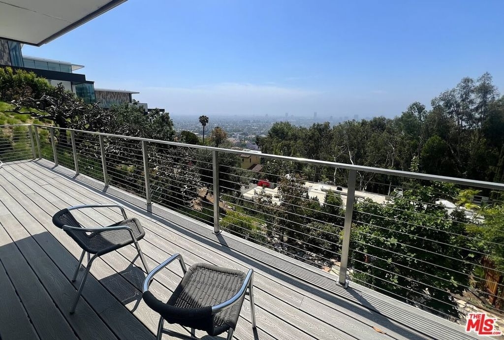 8376 Hollywood Boulevard - Photo 38