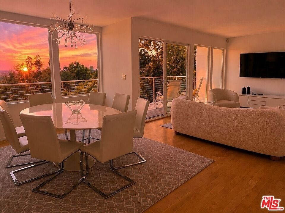 8376 Hollywood Boulevard - Photo 47