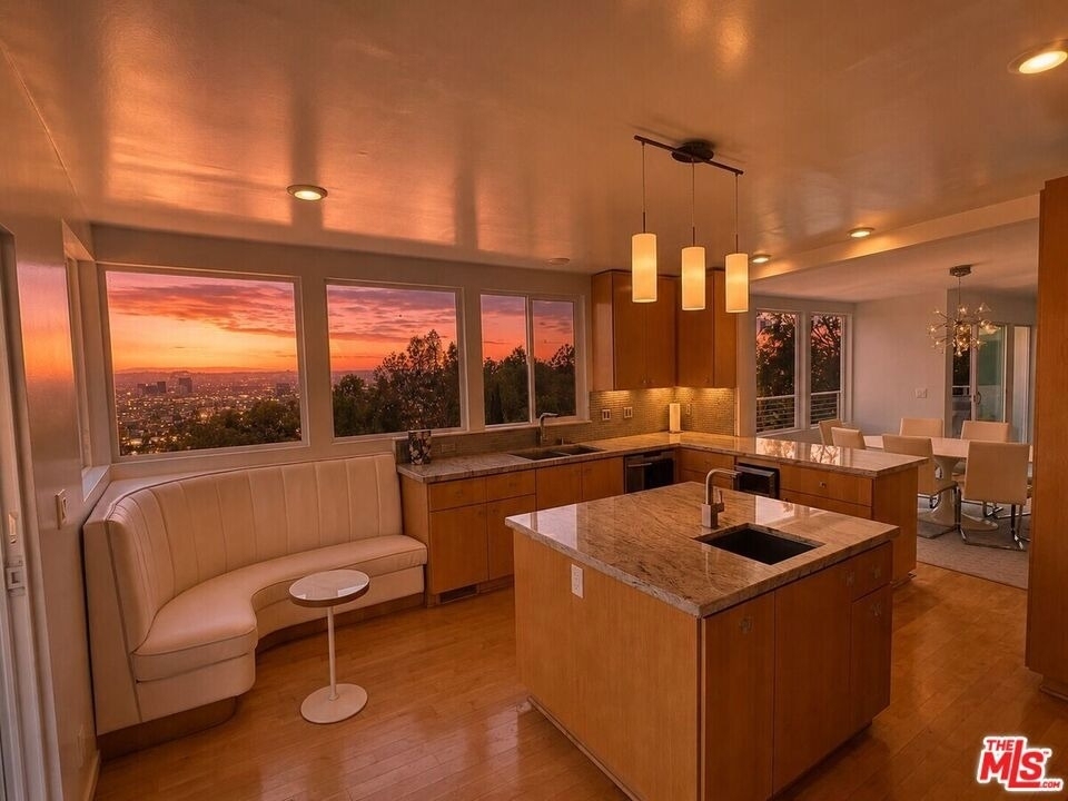 8376 Hollywood Boulevard - Photo 48