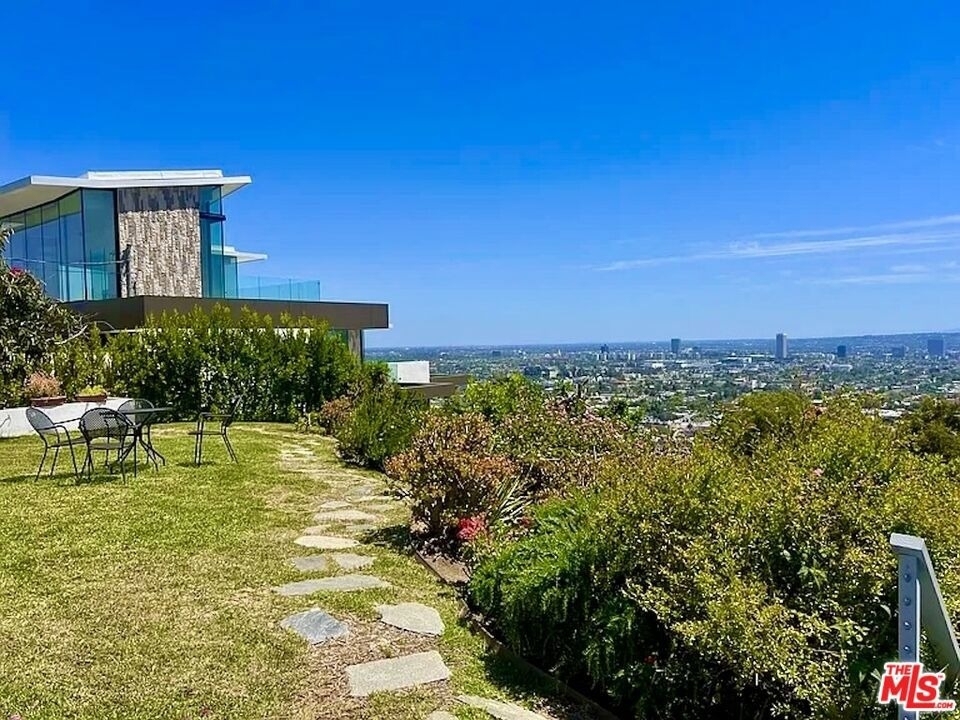 8376 Hollywood Boulevard - Photo 55
