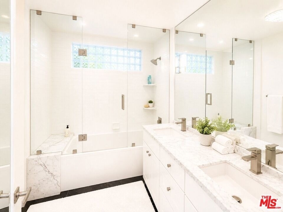 8376 Hollywood Boulevard - Photo 29