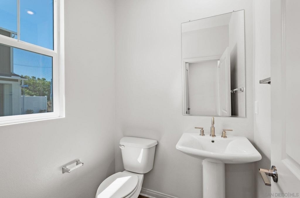 1523 Wingwood - Photo 24