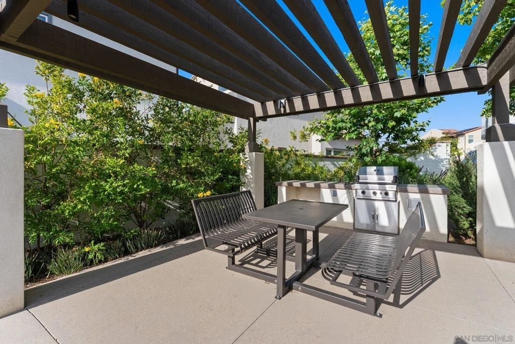 493 Village Greens Way - Photo 37
