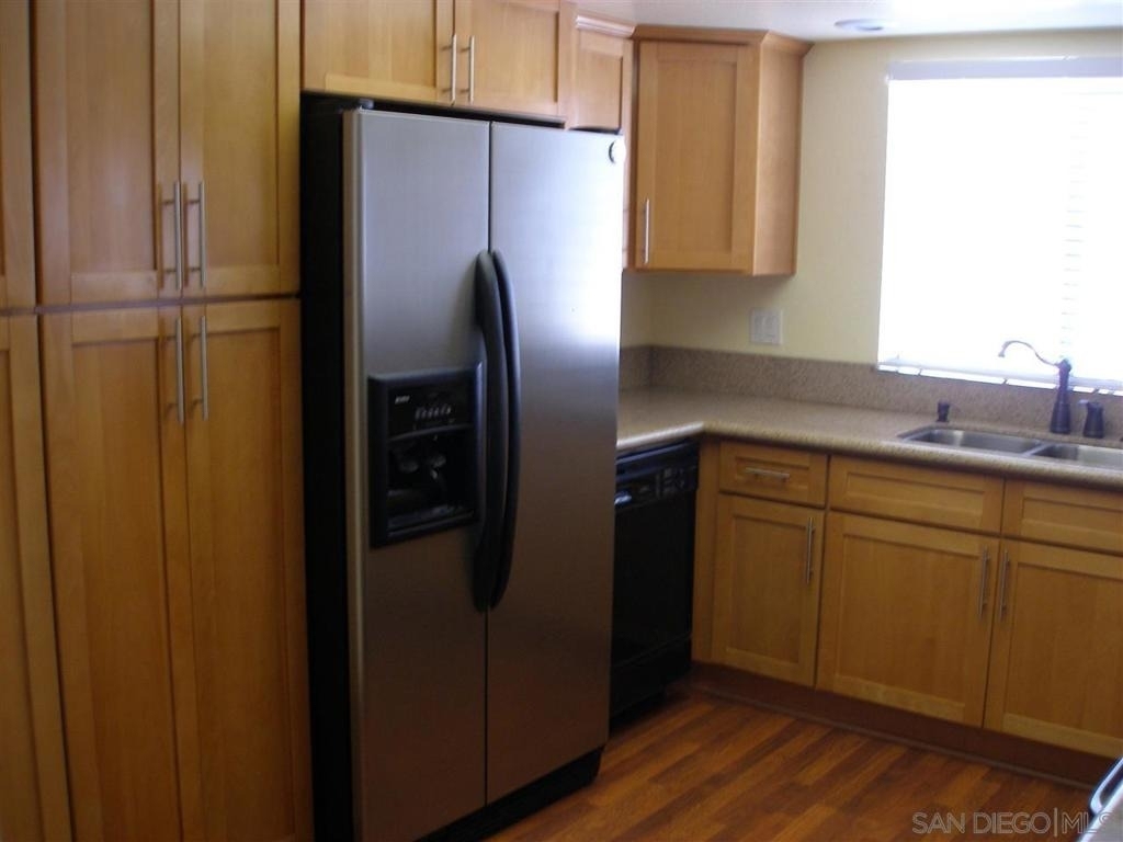 4082 Mahaila Avenue - Photo 2