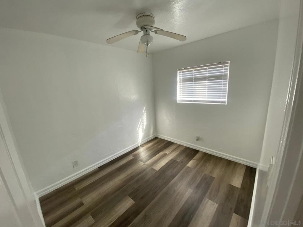 950 E Washington Ave - Photo 8