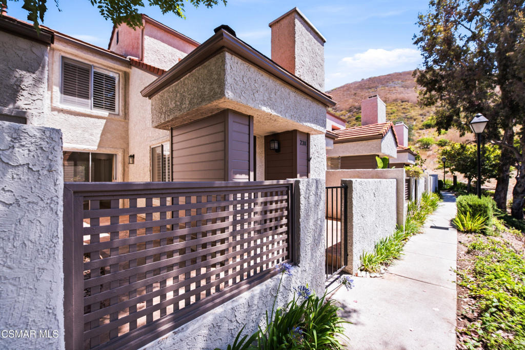 238 Via Colinas - Photo 0