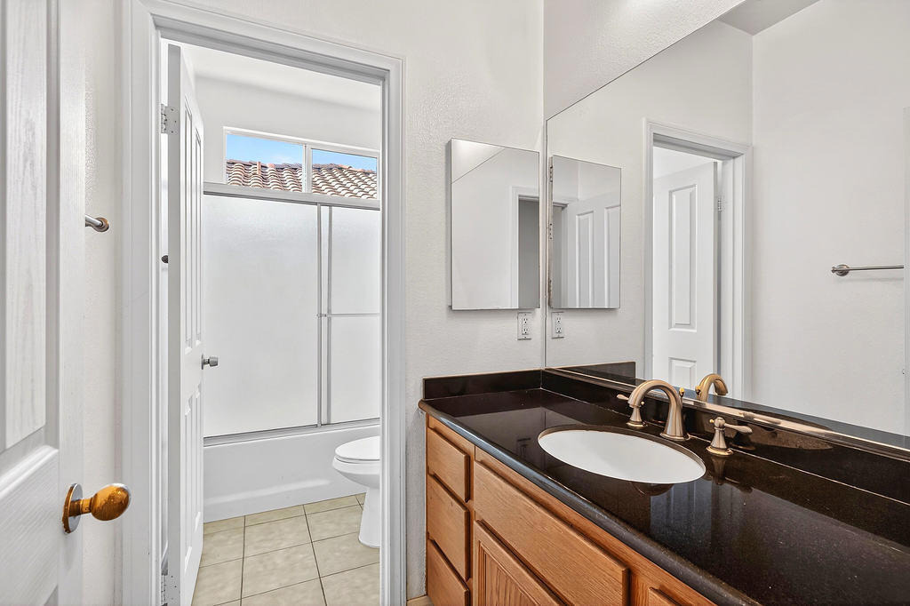 42217 Whisper Rock Street - Photo 16