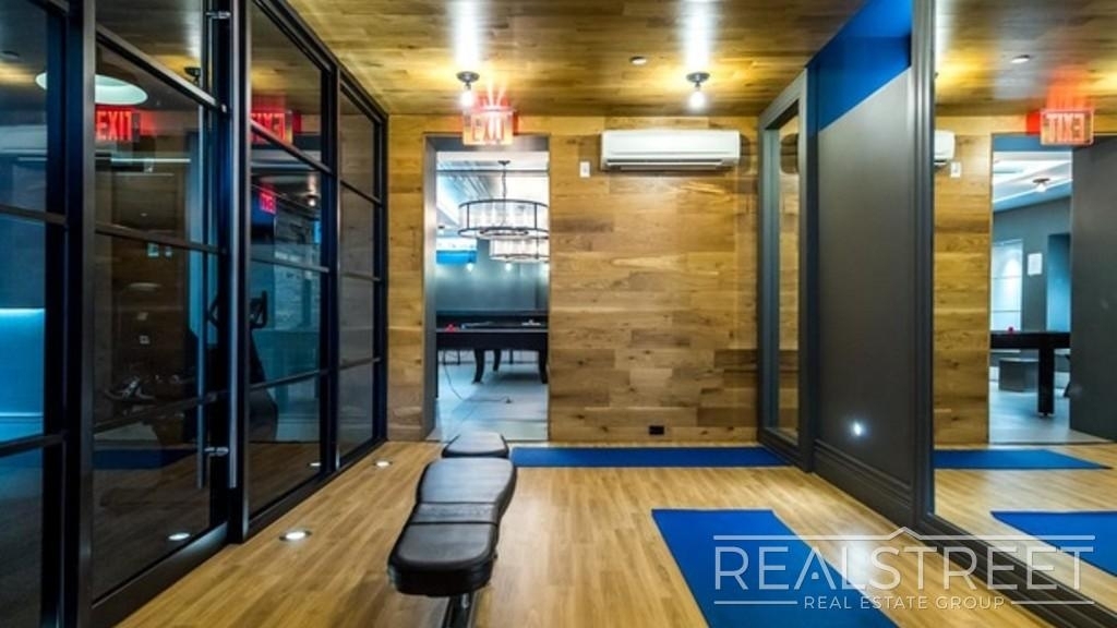74 Maujer Street - Photo 10