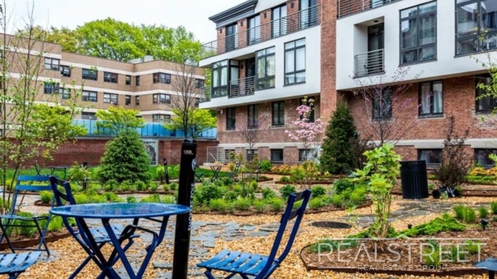 74 Maujer Street - Photo 15