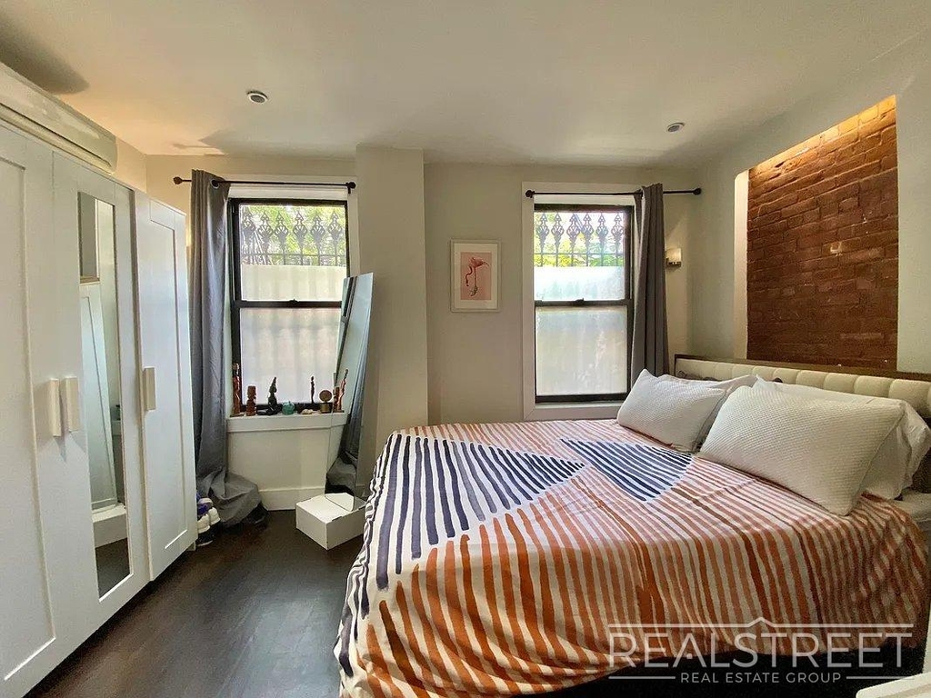 74 Maujer Street - Photo 5