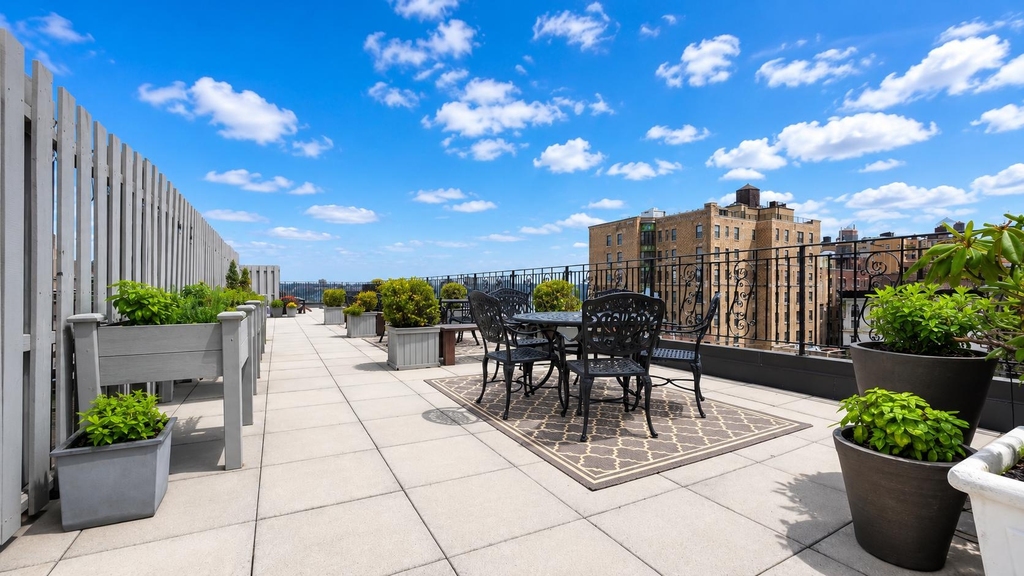 310 West 97th Street - Photo 16