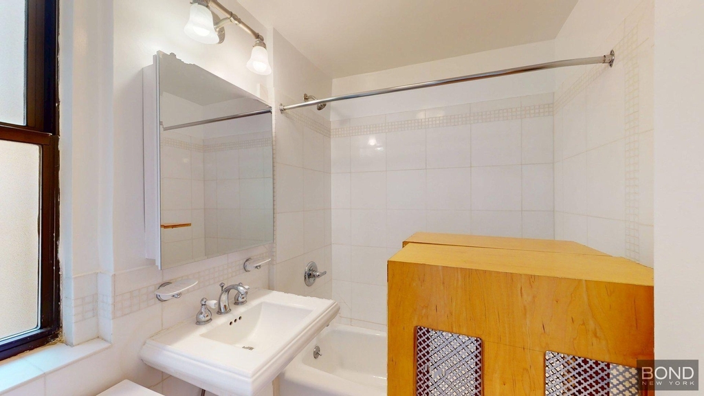 West 79th Street - Photo 3