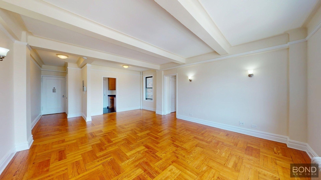 West 79th Street - Photo 0