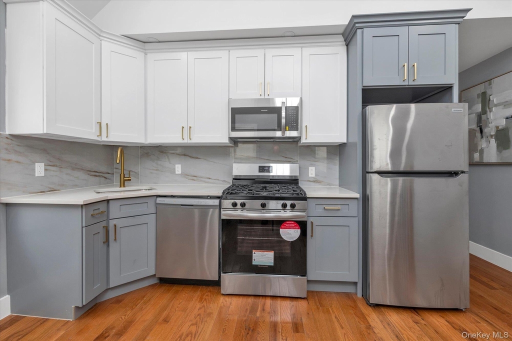 10469 129th Street - Photo 6