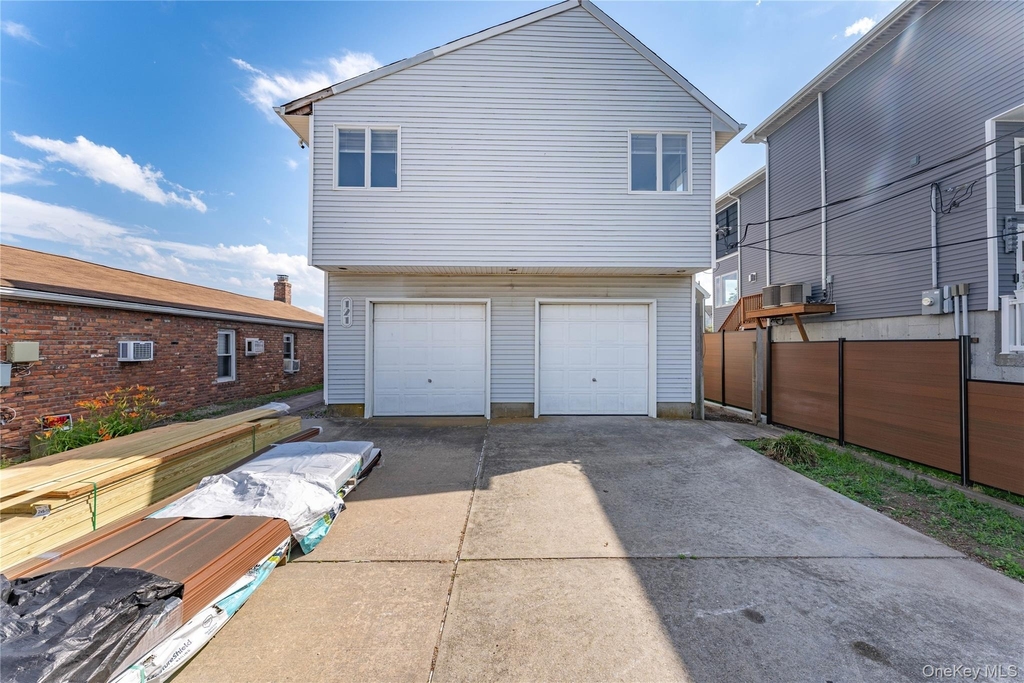 121 Williamson Street - Photo 0