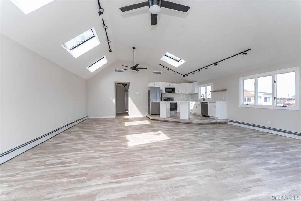 121 Williamson Street - Photo 7