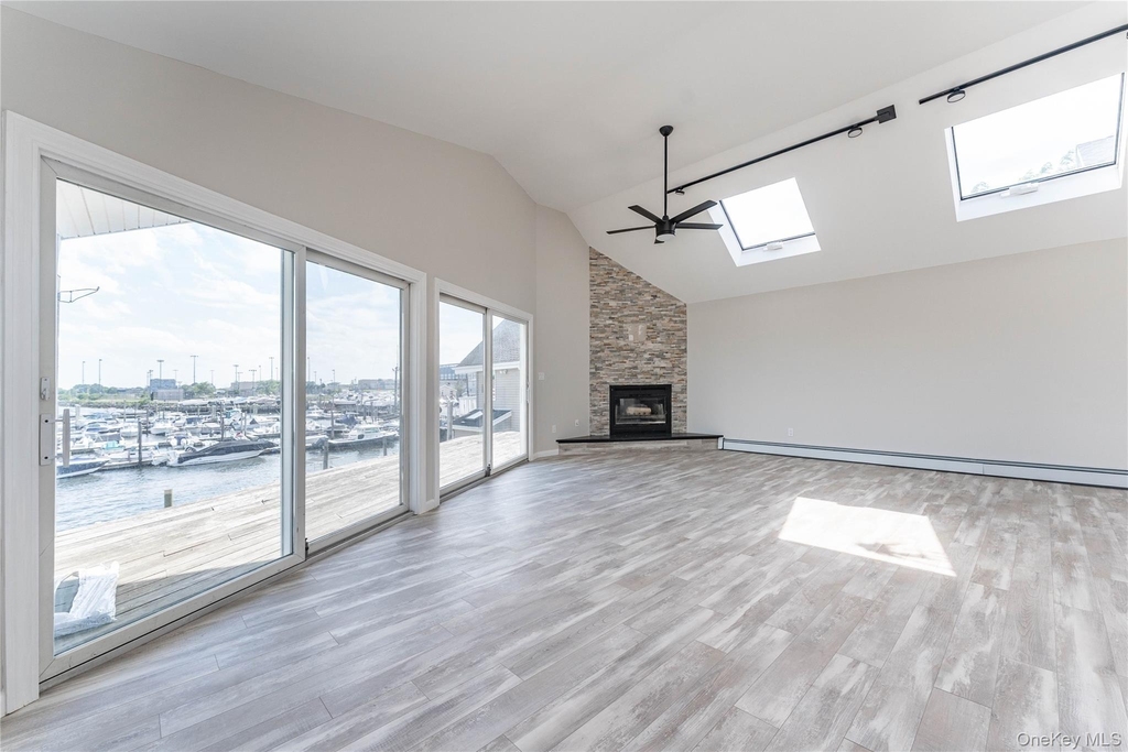 121 Williamson Street - Photo 5