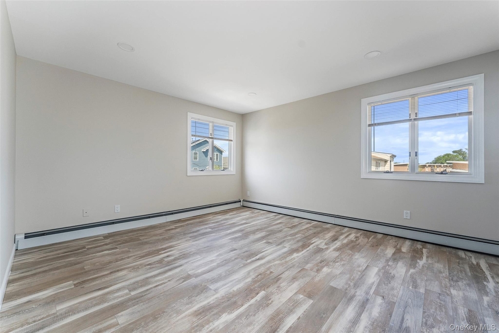 121 Williamson Street - Photo 9