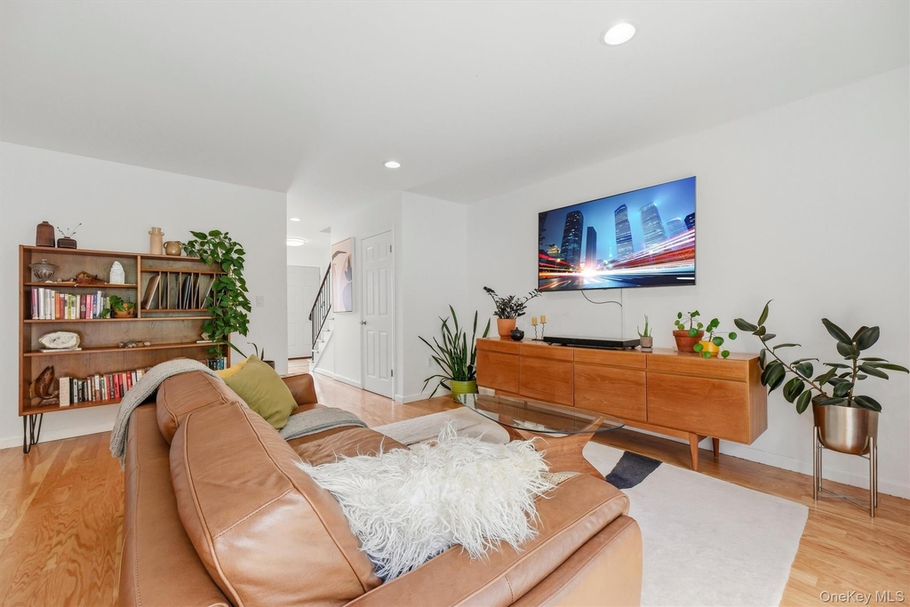 15 Hammond Plaza - Photo 5