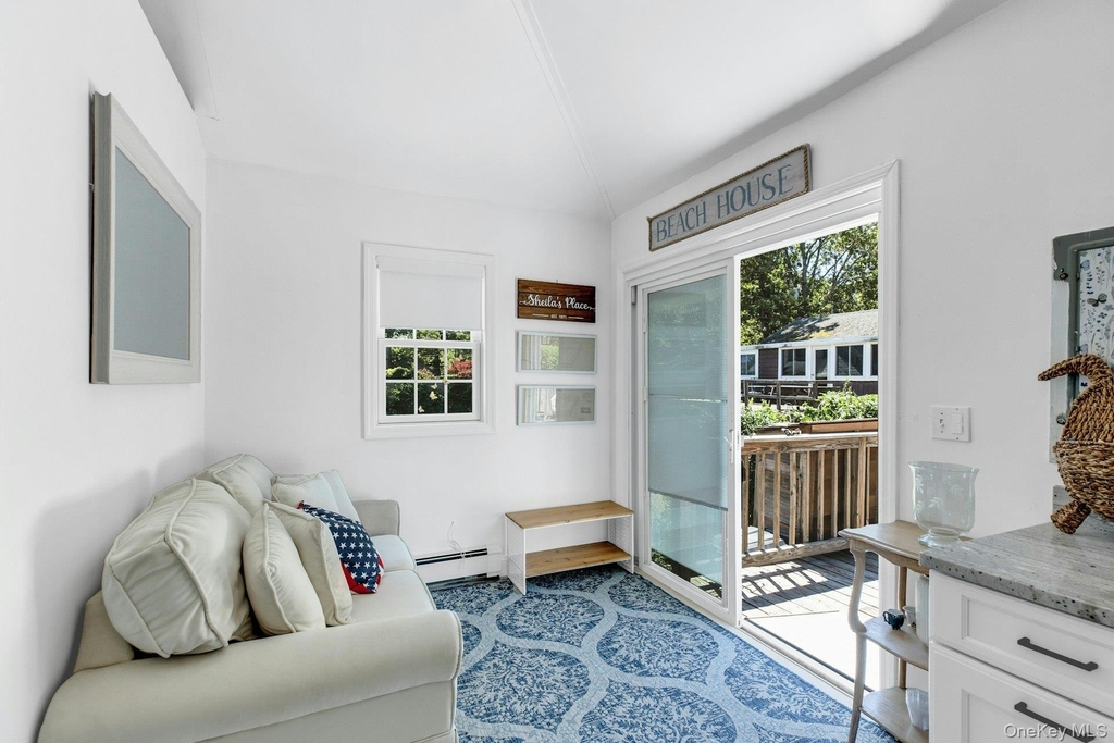 135 Noyack Avenue - Photo 15