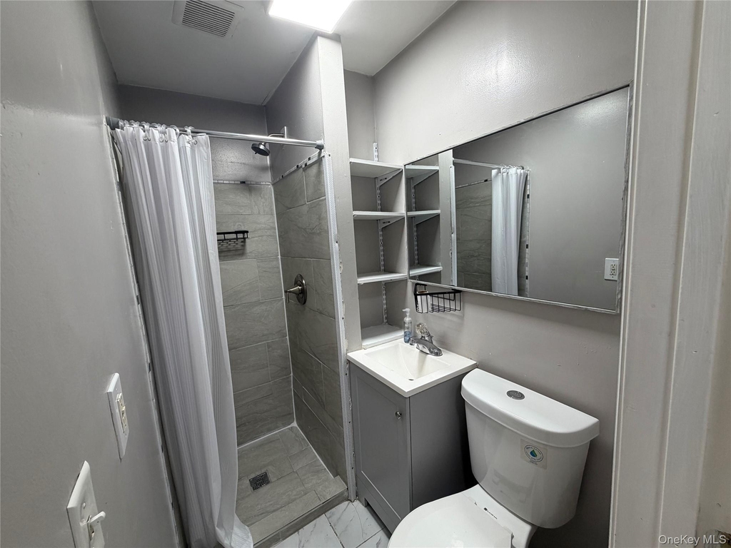93 Catharine Street - Photo 10