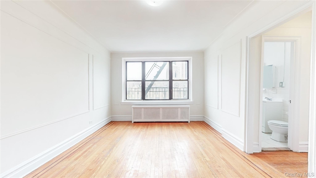 72-34 Austin St - Photo 4