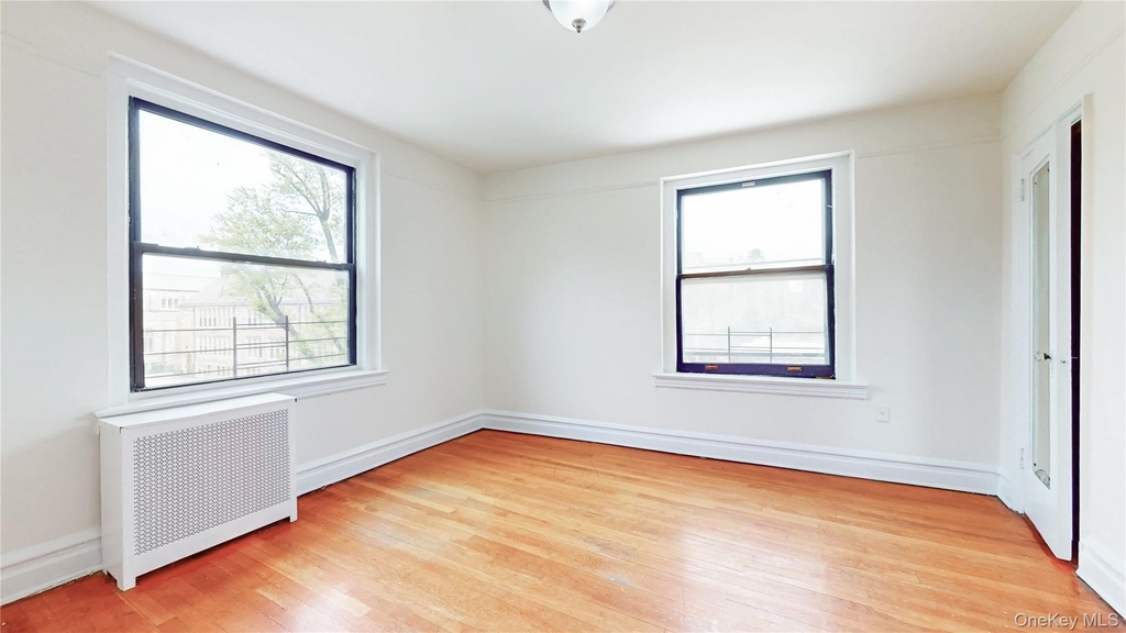 72-34 Austin St - Photo 6