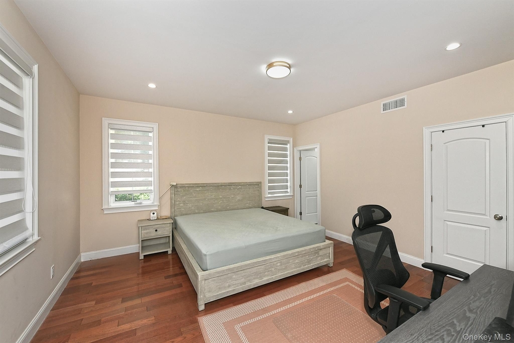 66-26 Marathon Pkwy., - Photo 13