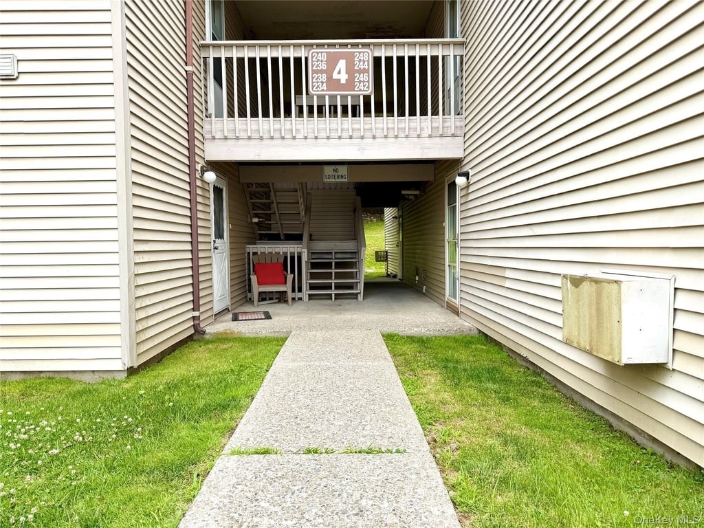 238 Concord Lane - Photo 1