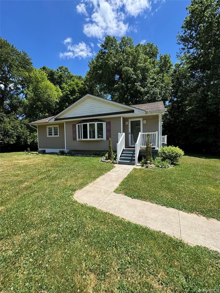 18 Montfort Woods Road - Photo 7