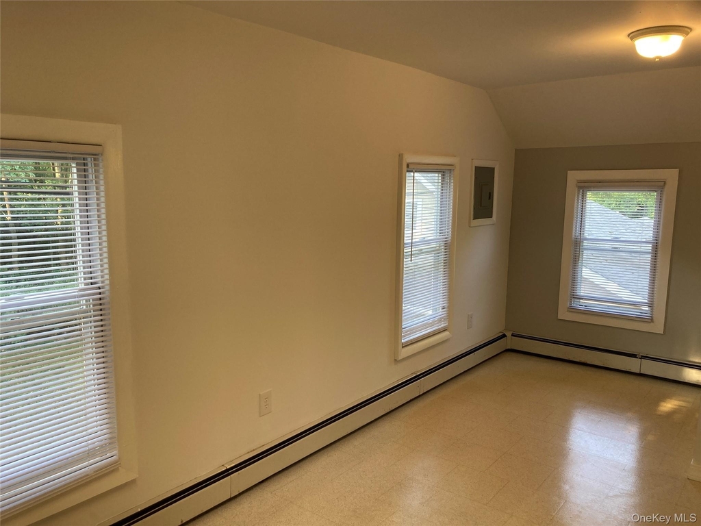 1117-1119 Milton Turnpike - Photo 4
