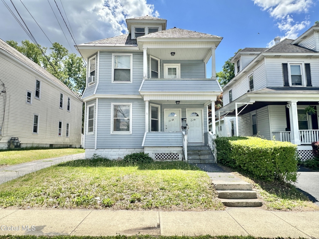 1346 Stanford Street - Photo 0