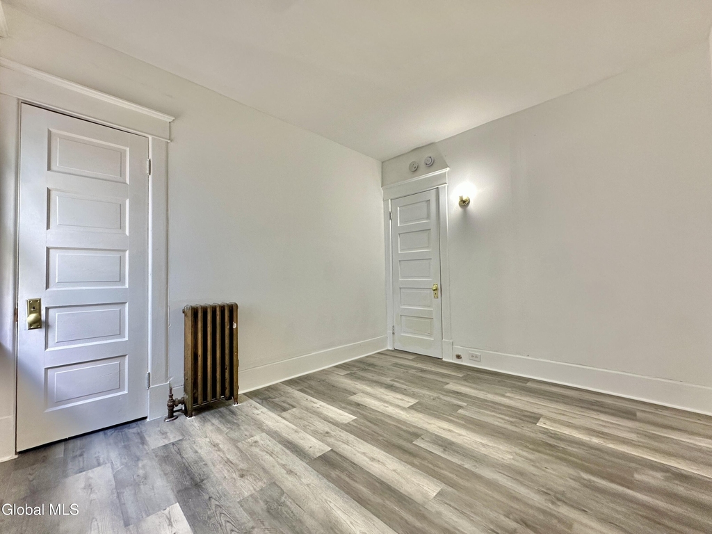 1346 Stanford Street - Photo 11