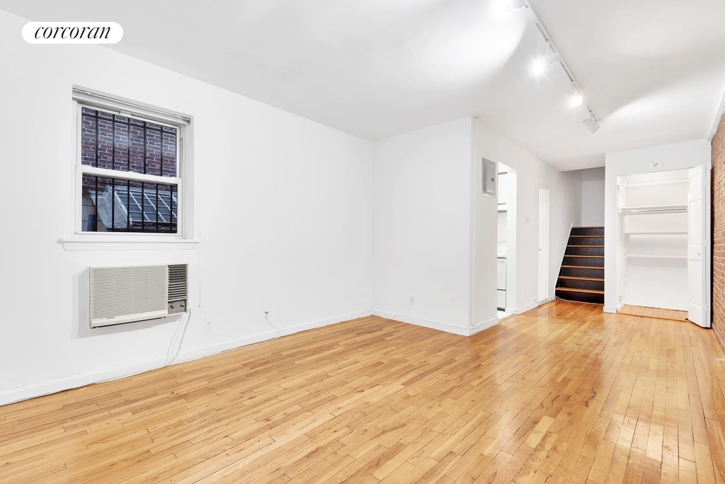 53 W 76th Street - Photo 1