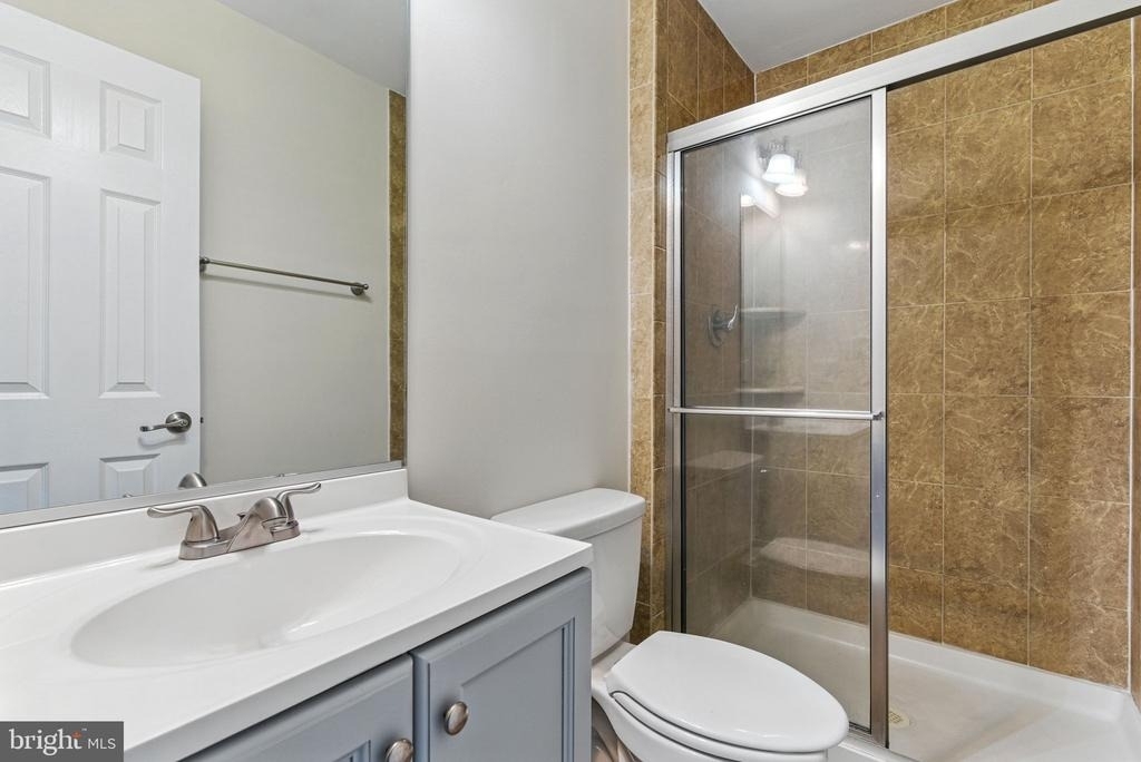 505 Knollwood Court - Photo 14