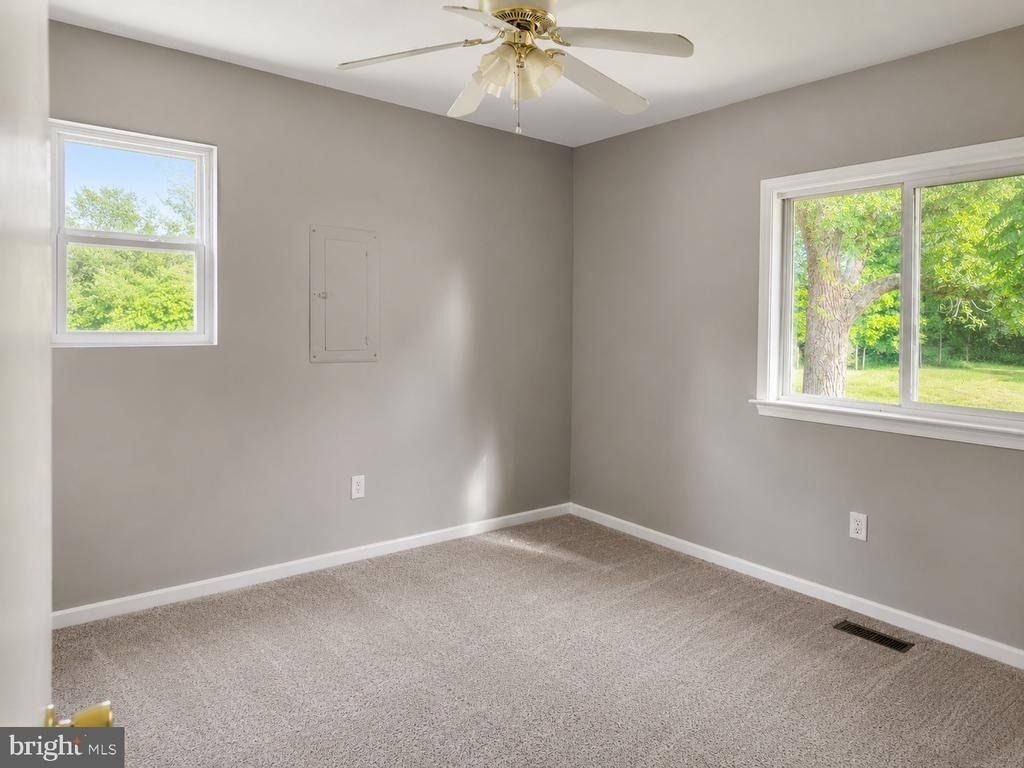 235 Quarry Road - Photo 7