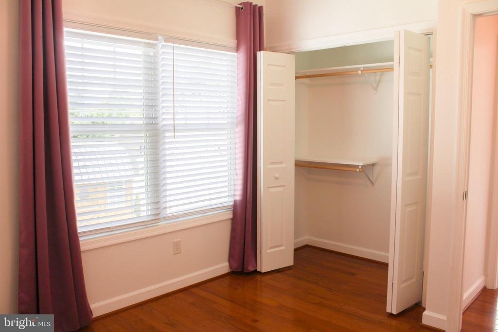 335 S Commerce Street - Photo 17