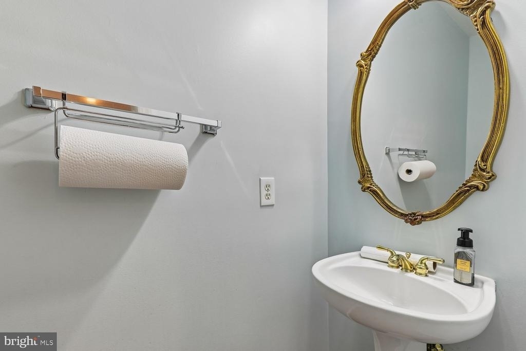 14240 Madrigal Drive - Photo 7