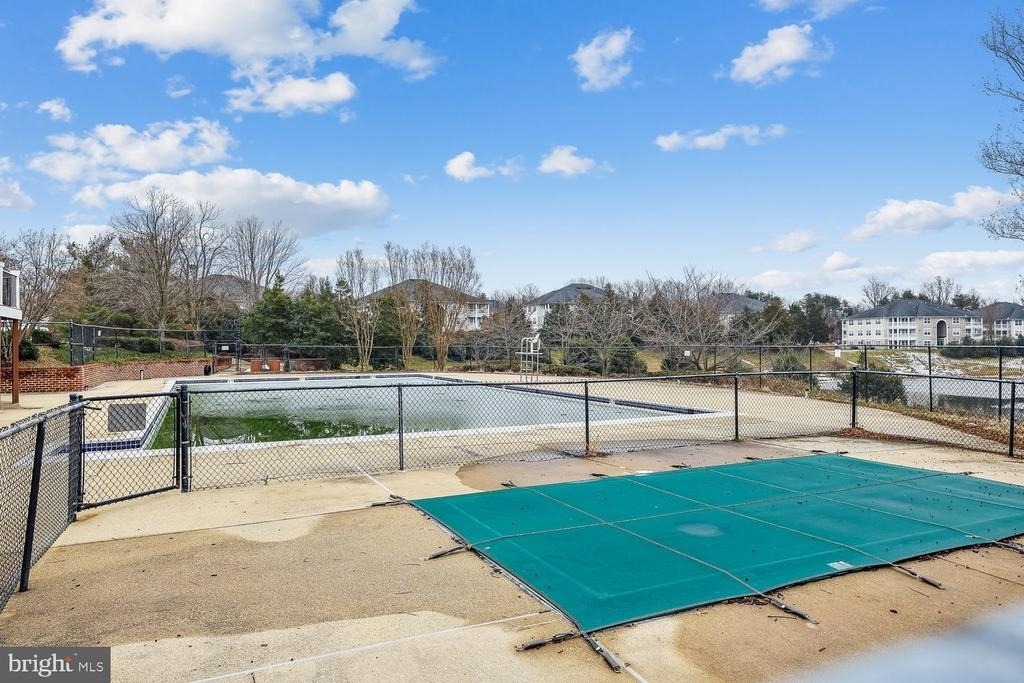 14240 Madrigal Drive - Photo 32