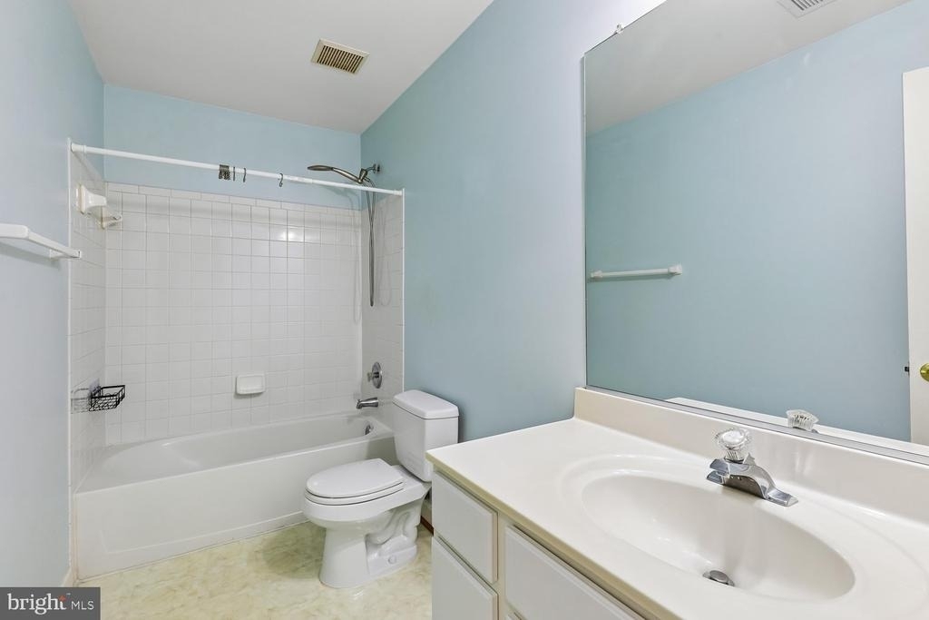 14240 Madrigal Drive - Photo 15