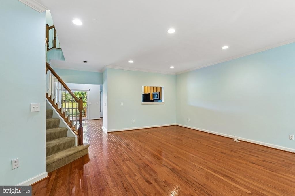 14240 Madrigal Drive - Photo 3