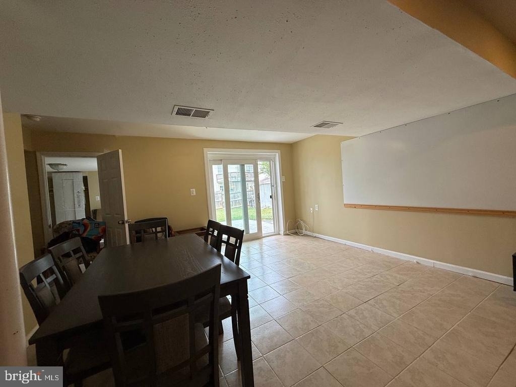14696 Stratford Drive - Photo 5