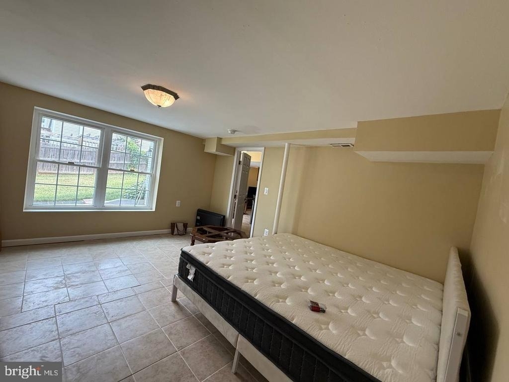 14696 Stratford Drive - Photo 10