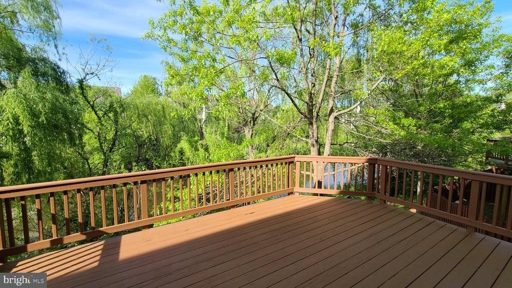 45512 Lakemont Square - Photo 19