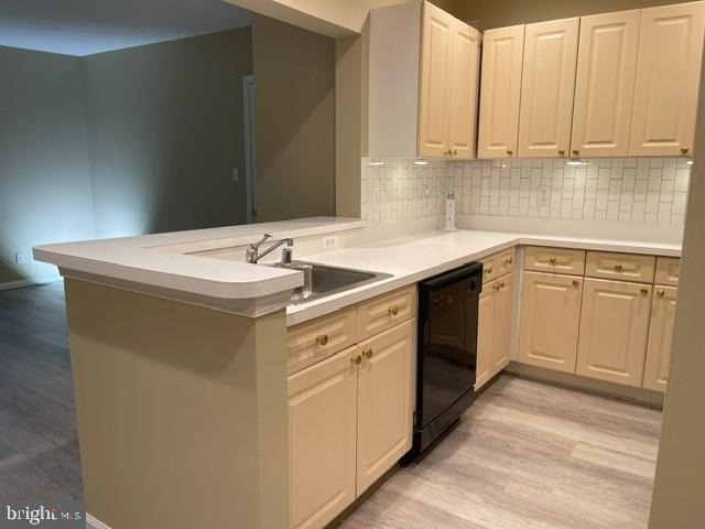 20283 Beechwood Terrace - Photo 9