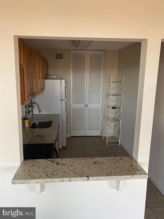 2059 Huntington Avenue - Photo 14