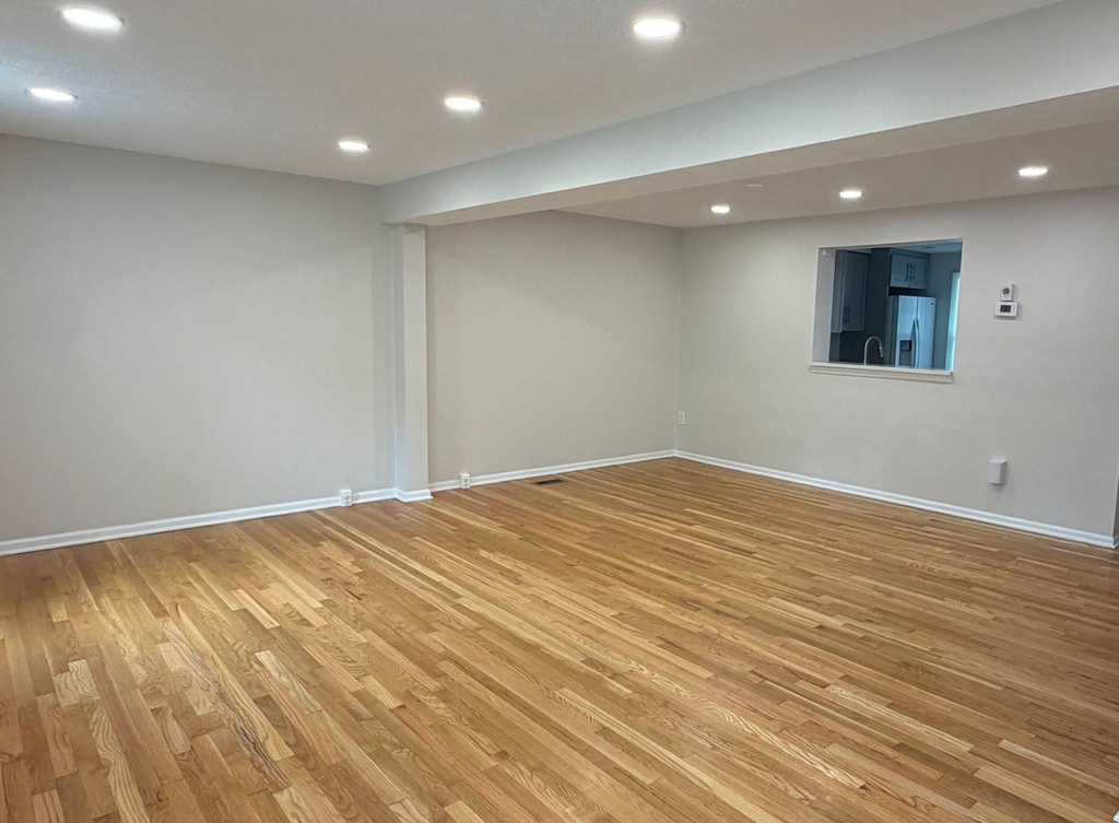 6812 Ericka Avenue - Photo 8
