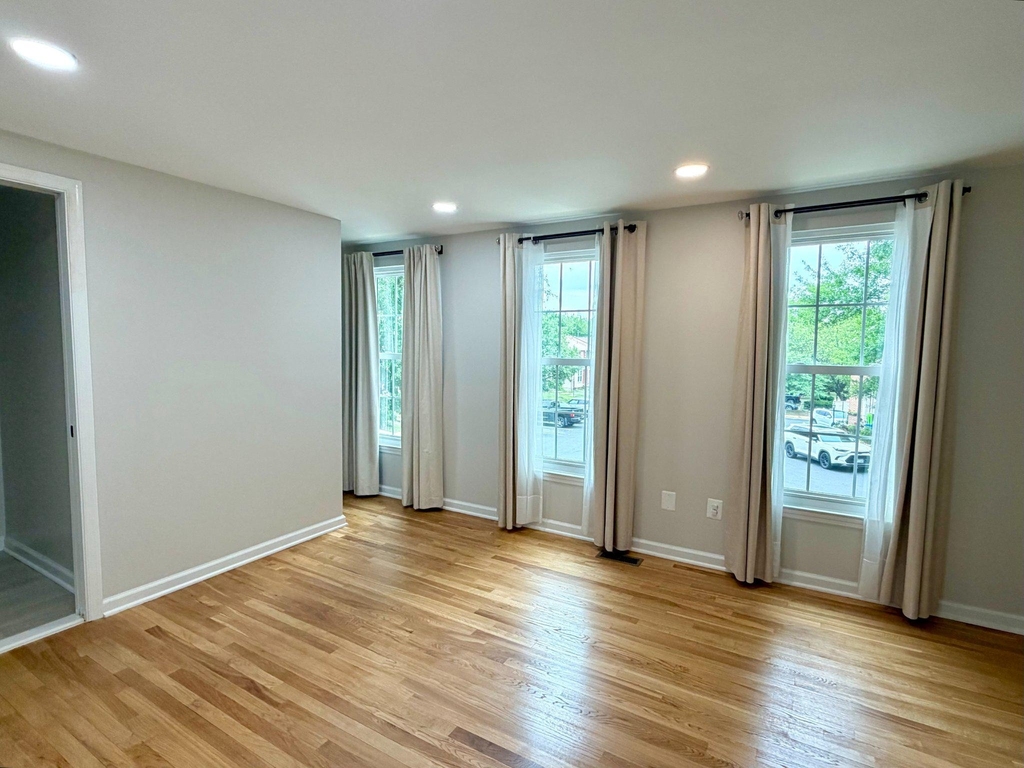 6812 Ericka Avenue - Photo 14