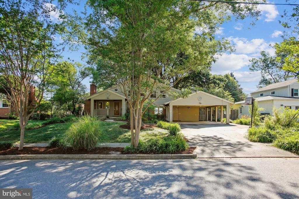 8509 Cyrus Place - Photo 40