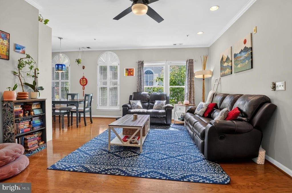 2921 Deer Hollow Way - Photo 7